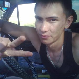Михаил, 32 года, Оренбург