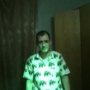 Илья, 45 лет, Новосибирск