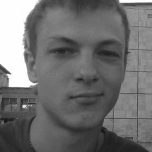 Парни в Волковыск: Александр, 29 - ищет девушку из Волковыск