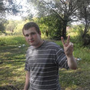 Парни в Твери: Алексей, 31 - ищет девушку из Твери