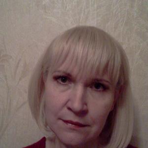 Марина, 57 лет, Киев