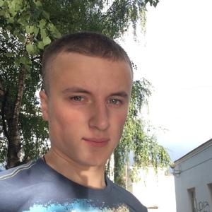 Парни в Твери: Кузьмин Сергей, 30 - ищет девушку из Твери