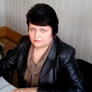 Девушки в Бийске: Svetlana Savina, 54 - ищет парня из Бийска