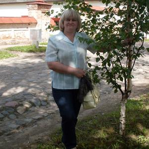 Девушки в Череповце: Ольга, 57 - ищет парня из Череповца
