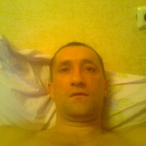 Александр, 46 лет, Астрахань