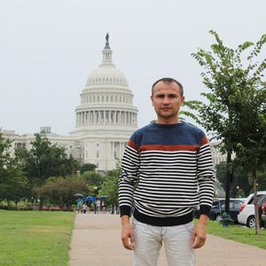 Bahodur, 43 года, Душанбе