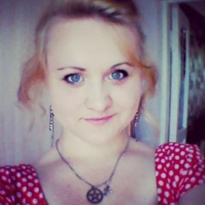 Девушки в Смоленске: Анастасия, 28 - ищет парня из Смоленска