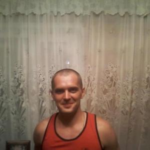 Парни в Фатеже: Владимир, 42 - ищет девушку из Фатежа