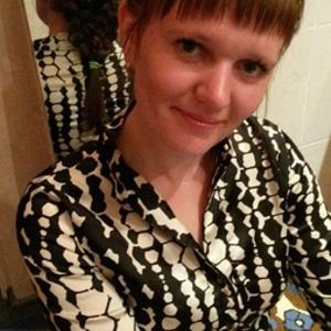 Девушки в Минусинске: Alena, 34 - ищет парня из Минусинска