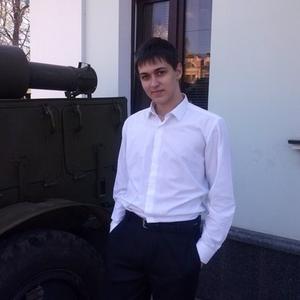 Парни в Звенигороде: Владимир, 29 - ищет девушку из Звенигорода