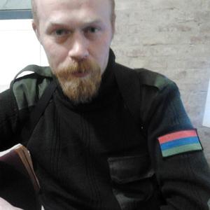 Парни в Петрозаводске: Кирилл, 39 - ищет девушку из Петрозаводска