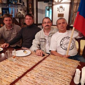 Парни в Пскове: Вячеслав, 62 - ищет девушку из Пскова