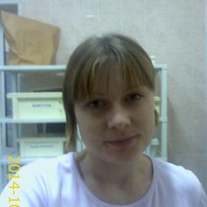 Девушки в Новокузнецке: Маргарита, 38 - ищет парня из Новокузнецка