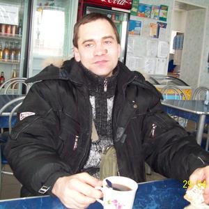 Парни в Саратове: толя, 44 - ищет девушку из Саратова