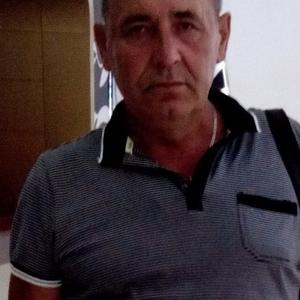 Игорь, 67 лет, Краснодар