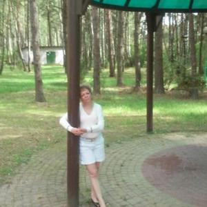 Девушки в Нефтеюганске: Любовь Чумакова, 59 - ищет парня из Нефтеюганска