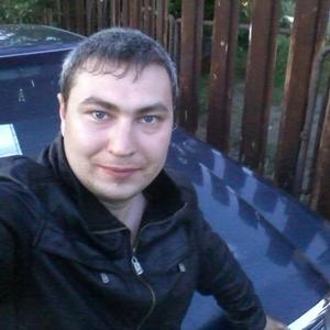 Виктор, 36 лет, Омск