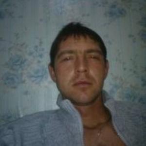 Парни в Усинске: Евгений Дерябин, 39 - ищет девушку из Усинска