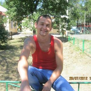 Парни в Новошахтинске: Петруха, 33 - ищет девушку из Новошахтинска