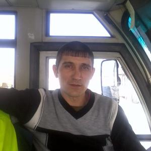 Парни в Копейске: Сергей Шарипов, 45 - ищет девушку из Копейска