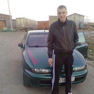 Парни в Сыктывкаре: Илья, 30 - ищет девушку из Сыктывкара