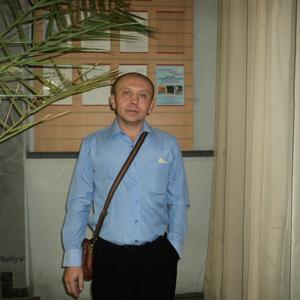 Юрий, 50 лет, Каменск-Уральский