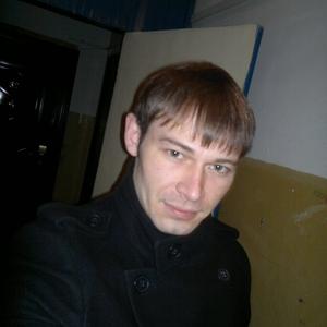 Парни в Нижневартовске: Вадим, 38 - ищет девушку из Нижневартовска
