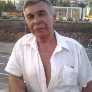 Парни в Владивостоке: Геннадий Иванович, 70 - ищет девушку из Владивостока