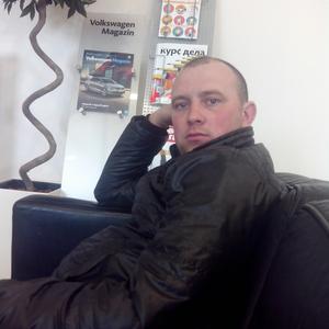 Парни в Миассе: Сергей, 38 - ищет девушку из Миасса