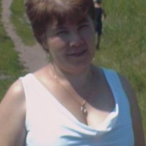 Девушки в Ульяновске: Вера, 57 - ищет парня из Ульяновска