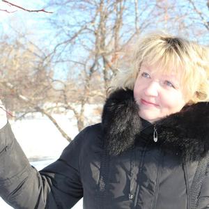 Девушки в Петрозаводске: Светлана, 60 - ищет парня из Петрозаводска