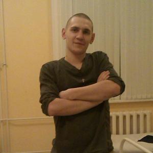 Парни в Богородицке: Игорё4ик, 28 - ищет девушку из Богородицка