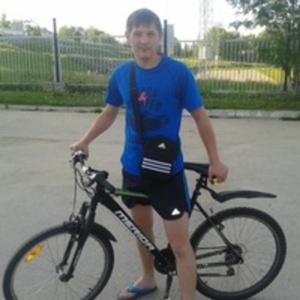 Парни в Сыктывкаре: Дмитрий, 35 - ищет девушку из Сыктывкара