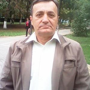 Vadim, 65 лет, Курганинск