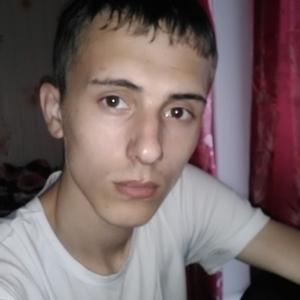 Руслан, 29 лет, Холмск