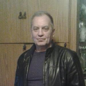 Парни в Новосибирске: Анатолий, 62 - ищет девушку из Новосибирска