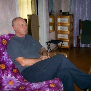 Парни в Волгограде: Павел, 71 - ищет девушку из Волгограда