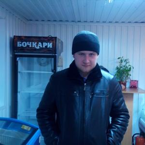 Парни в Бийске: Александр, 32 - ищет девушку из Бийска