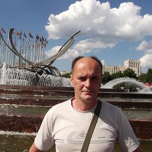 Константин, 53 года, Калининград