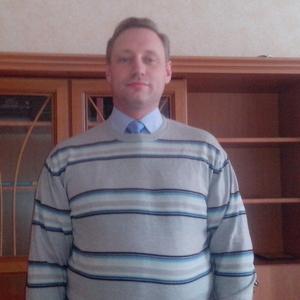 Валера, 47 лет, Калининград