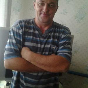 Парни в Чистополе (Татарстан): Радик, 57 - ищет девушку из Чистополя (Татарстан)