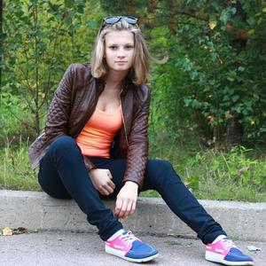 Алёна, 27 лет, Санкт-Петербург