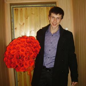 Парни в Томске: Игорь, 33 - ищет девушку из Томска