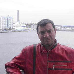 Борис, 48 лет, Омск