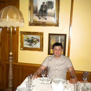 Парни в Волгодонске: Виталий, 46 - ищет девушку из Волгодонска