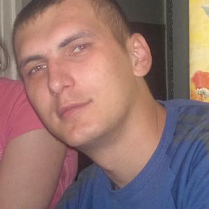 Парни в Бийске: Анатолий, 38 - ищет девушку из Бийска