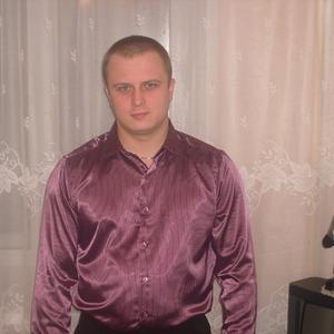 Парни в Томске: Андрей, 42 - ищет девушку из Томска
