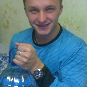 Парни в Пскове: Михаил, 34 - ищет девушку из Пскова
