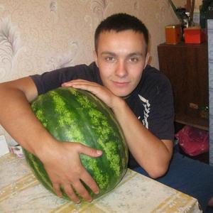Алекс, 32 года, Калачинск