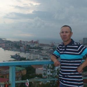 Александр Иванов, 54 года, Владивосток